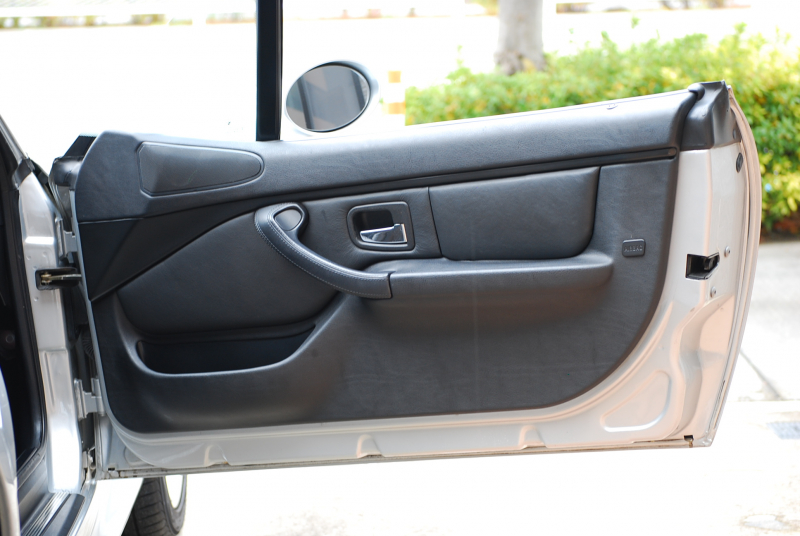 BMW Mシリーズ Z3 Mﾛｰﾄﾞｽﾀｰ　正規ﾃﾞｨｰﾗｰ車 左ﾊﾝﾄﾞﾙ 5速MT 黒ﾅｯﾊﾟ革ｽﾎﾟｰﾂｼｰﾄ 黒幌 専用装備 専用17ｲﾝﾁAW 社外CD/Bluetoothｵｰﾃﾞｨｵ ETC ｷｰﾚｽ