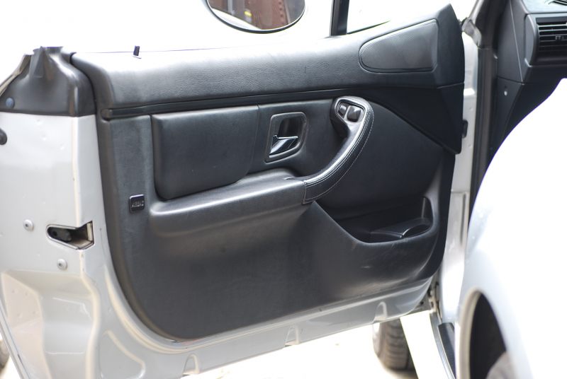 BMW Mシリーズ Z3 Mﾛｰﾄﾞｽﾀｰ　正規ﾃﾞｨｰﾗｰ車 左ﾊﾝﾄﾞﾙ 5速MT 黒ﾅｯﾊﾟ革ｽﾎﾟｰﾂｼｰﾄ 黒幌 専用装備 専用17ｲﾝﾁAW 社外CD/Bluetoothｵｰﾃﾞｨｵ ETC ｷｰﾚｽ