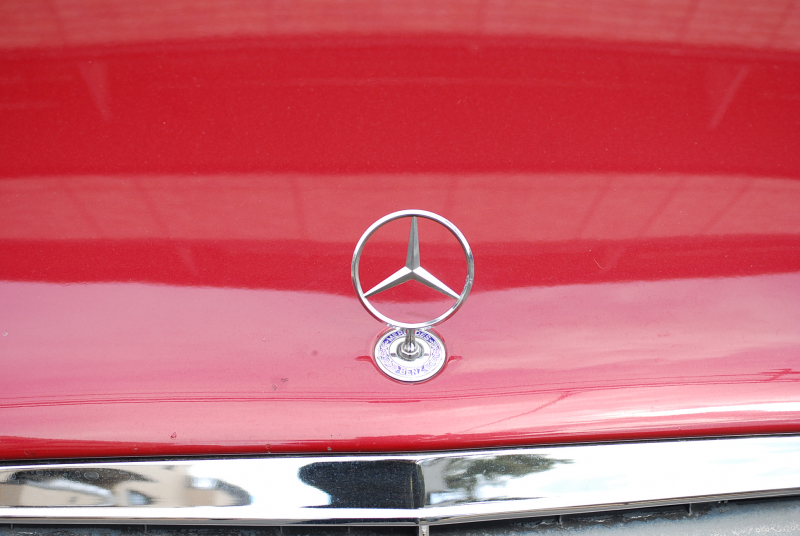 メルセデスベンツ Eクラス(ミディアム) 500E ﾎﾟﾙｼｪﾗｲﾝ　後期仕様 LTD仕様17ｲﾝﾁAW 黒革ｼｰﾄ ｻﾝﾙｰﾌ 4人乗り ﾅﾋﾞTV ｷｾﾉﾝ 左H