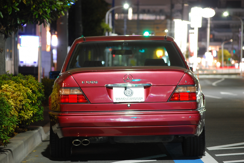 メルセデスベンツ Eクラス(ミディアム) 500E ﾎﾟﾙｼｪﾗｲﾝ　後期仕様 LTD仕様17ｲﾝﾁAW 黒革ｼｰﾄ ｻﾝﾙｰﾌ 4人乗り ﾅﾋﾞTV ｷｾﾉﾝ 左H