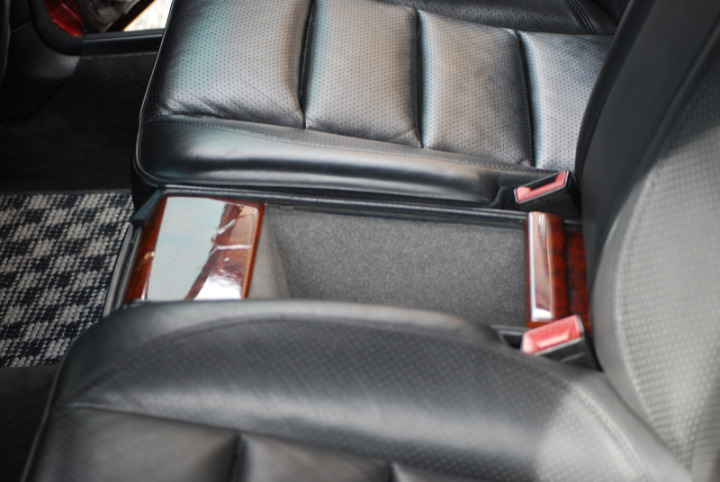 メルセデスベンツ Eクラス(ミディアム) 500E ﾎﾟﾙｼｪﾗｲﾝ　後期仕様 LTD仕様17ｲﾝﾁAW 黒革ｼｰﾄ ｻﾝﾙｰﾌ 4人乗り ﾅﾋﾞTV ｷｾﾉﾝ 左H