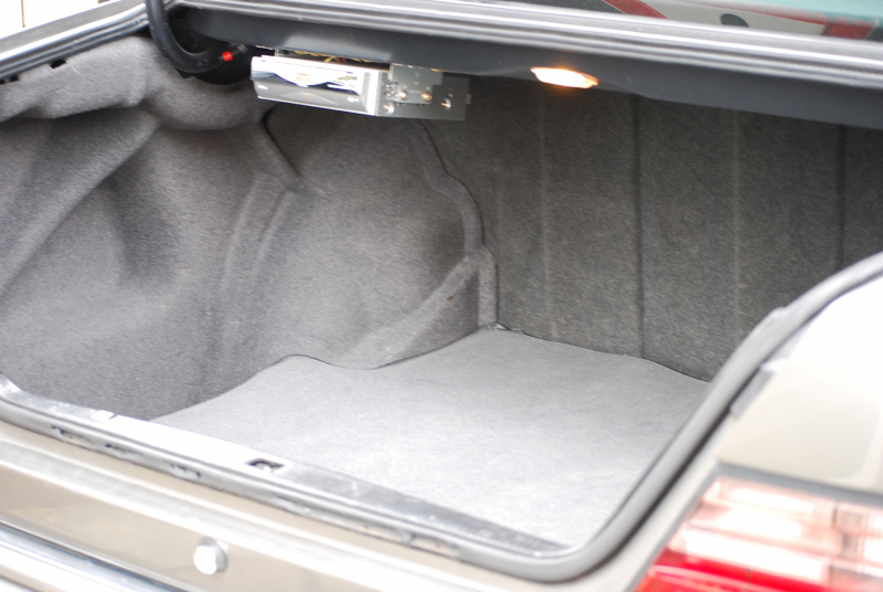 メルセデスベンツ Eクラス E400 正規ディーラー車 後期 左H 純正オーディオ ETC 純正AW 整備明細アリ