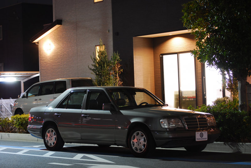 メルセデスベンツ Eクラス E400 正規ディーラー車 後期 左H 純正オーディオ ETC 純正AW 整備明細アリ