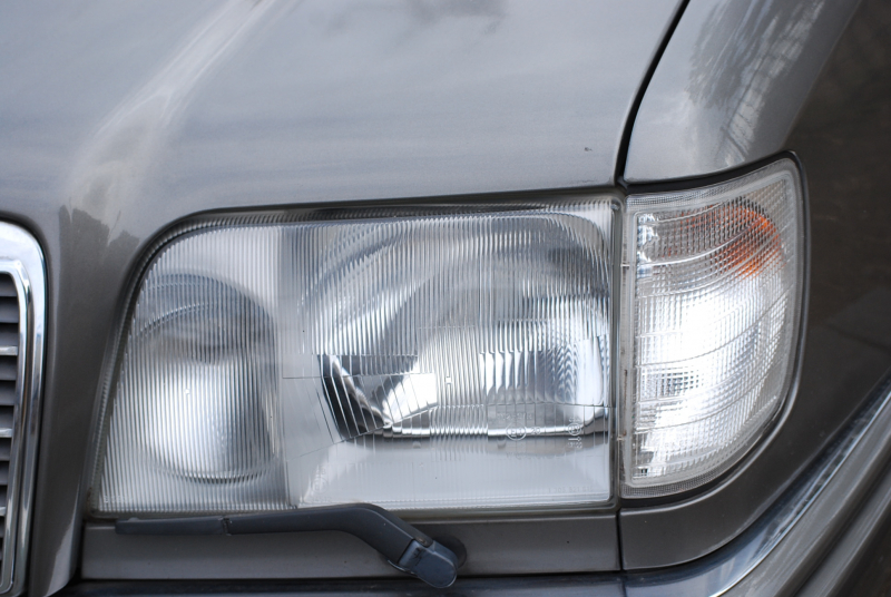 メルセデスベンツ Eクラス E400 正規ディーラー車 後期 左H 純正オーディオ ETC 純正AW 整備明細アリ