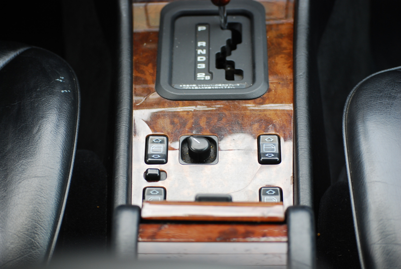 メルセデスベンツ Eクラス E400 正規ディーラー車 後期 左H 純正オーディオ ETC 純正AW 整備明細アリ