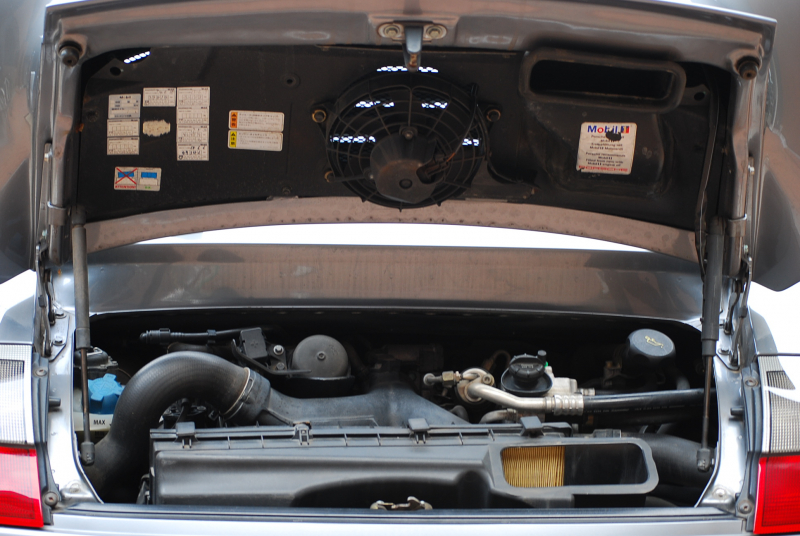 ポルシェ 911(Type996) ﾀｰﾎﾞ ﾃｨﾌﾟﾄﾛﾆｯｸS　正規ﾃﾞｨｰﾗｰ車 左H 黒革ｼｰﾄ ｽﾗｲﾃﾞｨﾝｸﾞﾙｰﾌ ﾅﾋﾞTV ｷｾﾉﾝﾗｲﾄ 純正18ｲﾝﾁﾀｰﾎﾞAW TIP