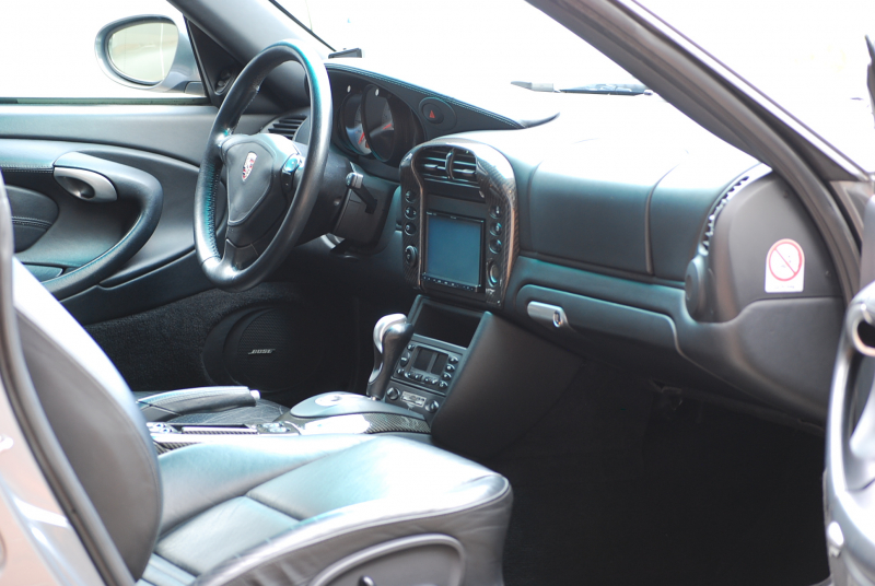 ポルシェ 911(Type996) ﾀｰﾎﾞ ﾃｨﾌﾟﾄﾛﾆｯｸS　正規ﾃﾞｨｰﾗｰ車 左H 黒革ｼｰﾄ ｽﾗｲﾃﾞｨﾝｸﾞﾙｰﾌ ﾅﾋﾞTV ｷｾﾉﾝﾗｲﾄ 純正18ｲﾝﾁﾀｰﾎﾞAW TIP