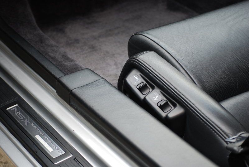 ホンダ NSX NA1 水冷V6DOHC VTECｴﾝｼﾞﾝ 4速AT ｱﾙﾐﾎﾞﾃﾞｨ ﾘﾄﾗｸﾀﾌﾞﾙﾍｯﾄﾞﾗｲﾄ 黒革ｼｰﾄ Pｼｰﾄ BBS16/17AW BTｵｰﾃﾞｨｵ