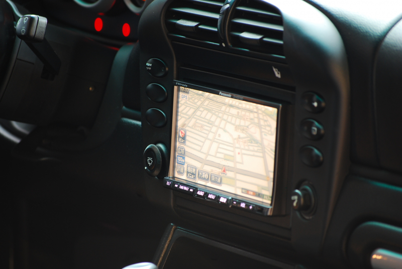 ポルシェ 911(Type996) ｶﾚﾗ ﾃｨﾌﾟﾄﾛﾆｯｸS　正規ﾃﾞｨｰﾗｰ車 左ﾊﾝﾄﾞﾙ 後期型 黒革ｼｰﾄ ｽﾗｲﾃﾞｨﾝｸﾞﾙｰﾌ HDDﾅﾋﾞ CD/DVD Bｶﾒﾗ ETC ｷｾﾉﾝ 純正17ｲﾝﾁｶﾚﾗAW PSM ｷｰﾚｽ