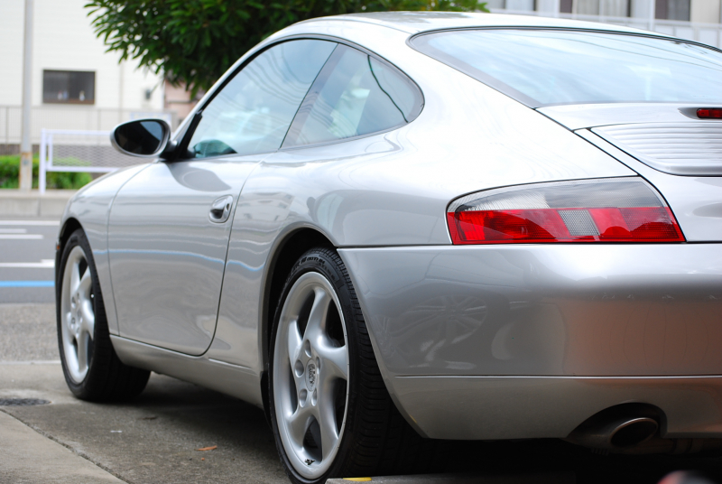 ポルシェ 911(Type996) ｶﾚﾗ ﾃｨﾌﾟﾄﾛﾆｯｸS　1ｵｰﾅｰ 正規ﾃﾞｨｰﾗｰ車 左H 黒革ｼｰﾄ ﾘｸﾗｲﾆﾝｸﾞﾊﾟﾜｰｼｰﾄ 純正ｵｰﾃﾞｨｵ ｷｾﾉﾝ 純正ﾀｰﾎﾞﾙｯｸ18AW 記録/車載品多数