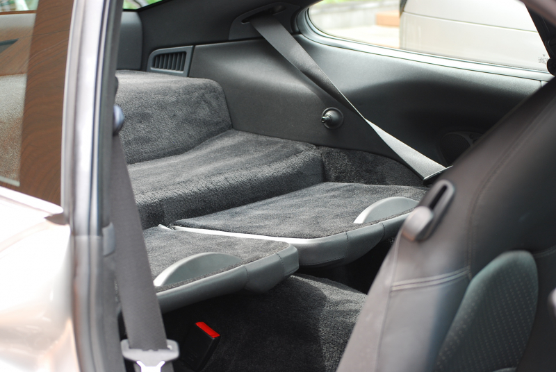 ポルシェ 911(Type996) ｶﾚﾗ ﾃｨﾌﾟﾄﾛﾆｯｸS　1ｵｰﾅｰ 正規ﾃﾞｨｰﾗｰ車 左H 黒革ｼｰﾄ ﾘｸﾗｲﾆﾝｸﾞﾊﾟﾜｰｼｰﾄ 純正ｵｰﾃﾞｨｵ ｷｾﾉﾝ 純正ﾀｰﾎﾞﾙｯｸ18AW 記録/車載品多数