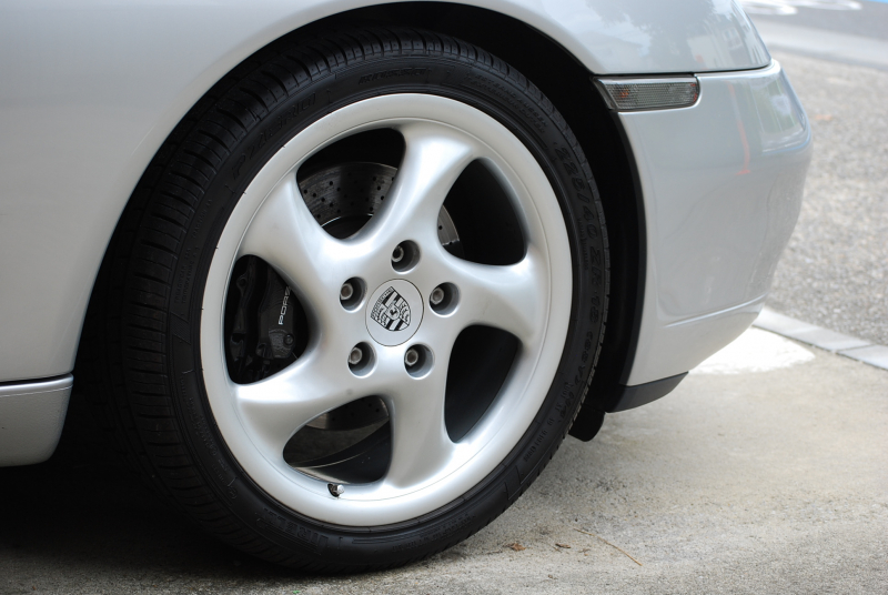 ポルシェ 911(Type996) ｶﾚﾗ ﾃｨﾌﾟﾄﾛﾆｯｸS　1ｵｰﾅｰ 正規ﾃﾞｨｰﾗｰ車 左H 黒革ｼｰﾄ ﾘｸﾗｲﾆﾝｸﾞﾊﾟﾜｰｼｰﾄ 純正ｵｰﾃﾞｨｵ ｷｾﾉﾝ 純正ﾀｰﾎﾞﾙｯｸ18AW 記録/車載品多数