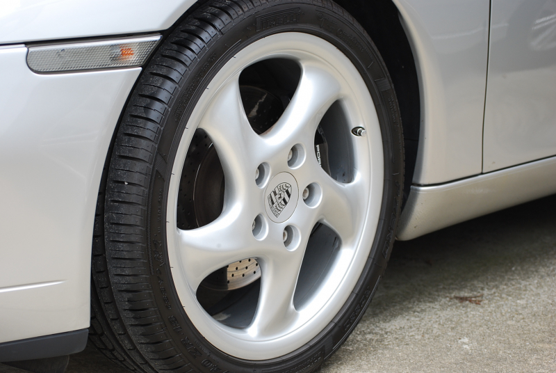 ポルシェ 911(Type996) ｶﾚﾗ ﾃｨﾌﾟﾄﾛﾆｯｸS　1ｵｰﾅｰ 正規ﾃﾞｨｰﾗｰ車 左H 黒革ｼｰﾄ ﾘｸﾗｲﾆﾝｸﾞﾊﾟﾜｰｼｰﾄ 純正ｵｰﾃﾞｨｵ ｷｾﾉﾝ 純正ﾀｰﾎﾞﾙｯｸ18AW 記録/車載品多数