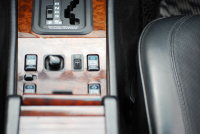 メルセデスベンツ Eクラス(ミディアム) 500E ﾎﾟﾙｼｪﾗｲﾝ　後期仕様 LTD仕様17ｲﾝﾁAW 黒革ｼｰﾄ ｻﾝﾙｰﾌ 4人乗り ﾅﾋﾞTV ｷｾﾉﾝ 左H