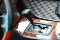 メルセデスベンツ Eクラス(ミディアム) 500E ﾎﾟﾙｼｪﾗｲﾝ　後期仕様 LTD仕様17ｲﾝﾁAW 黒革ｼｰﾄ ｻﾝﾙｰﾌ 4人乗り ﾅﾋﾞTV ｷｾﾉﾝ 左H