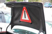 メルセデスベンツ Eクラス(ミディアム) 500E ﾎﾟﾙｼｪﾗｲﾝ　後期仕様 LTD仕様17ｲﾝﾁAW 黒革ｼｰﾄ ｻﾝﾙｰﾌ 4人乗り ﾅﾋﾞTV ｷｾﾉﾝ 左H