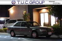 メルセデスベンツ Eクラス E400 正規ディーラー車 後期 左H 純正オーディオ ETC 純正AW 整備明細アリ