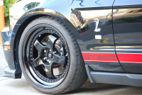 フォード マスタング ｼｪﾙﾋﾞｰGT500　ﾄﾚﾒｯｸ6速MT 2011年ﾓﾃﾞﾙ 黒×赤革専用ｽﾎﾟｰﾂｼｰﾄ ｾﾝﾀｰｽﾄﾗｲﾌﾟ ﾄﾗﾝｸｽﾎﾟｲﾗｰ 車高調 ﾅﾋﾞTV Bｶﾒﾗ WORK20AW bremboﾌﾞﾚｰｷ ｷｾﾉﾝ