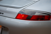 ポルシェ 911(Type996) ｶﾚﾗ ﾃｨﾌﾟﾄﾛﾆｯｸS　正規ﾃﾞｨｰﾗｰ車 左ﾊﾝﾄﾞﾙ 後期型 黒革ｼｰﾄ ｽﾗｲﾃﾞｨﾝｸﾞﾙｰﾌ HDDﾅﾋﾞ CD/DVD Bｶﾒﾗ ETC ｷｾﾉﾝ 純正17ｲﾝﾁｶﾚﾗAW PSM ｷｰﾚｽ