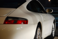 ポルシェ 911(Type996) ｶﾚﾗ ﾃｨﾌﾟﾄﾛﾆｯｸS　正規ﾃﾞｨｰﾗｰ車 左ﾊﾝﾄﾞﾙ 後期型 黒革ｼｰﾄ ｽﾗｲﾃﾞｨﾝｸﾞﾙｰﾌ HDDﾅﾋﾞ CD/DVD Bｶﾒﾗ ETC ｷｾﾉﾝ 純正17ｲﾝﾁｶﾚﾗAW PSM ｷｰﾚｽ